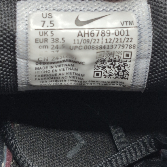 Nike Air Max 270 Triple Black Athletic Shoes